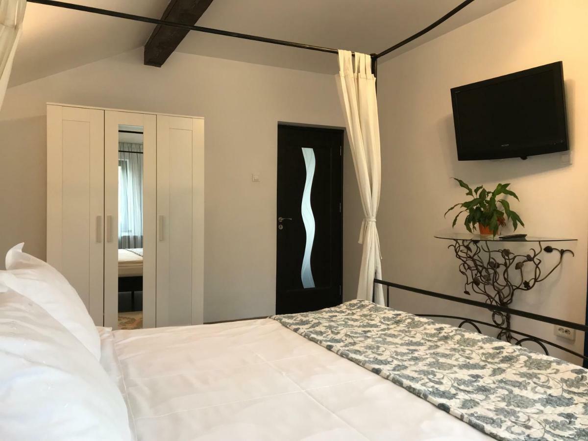 Calea Poienii Penthouse Διαμέρισμα Μπρασόβ Εξωτερικό φωτογραφία