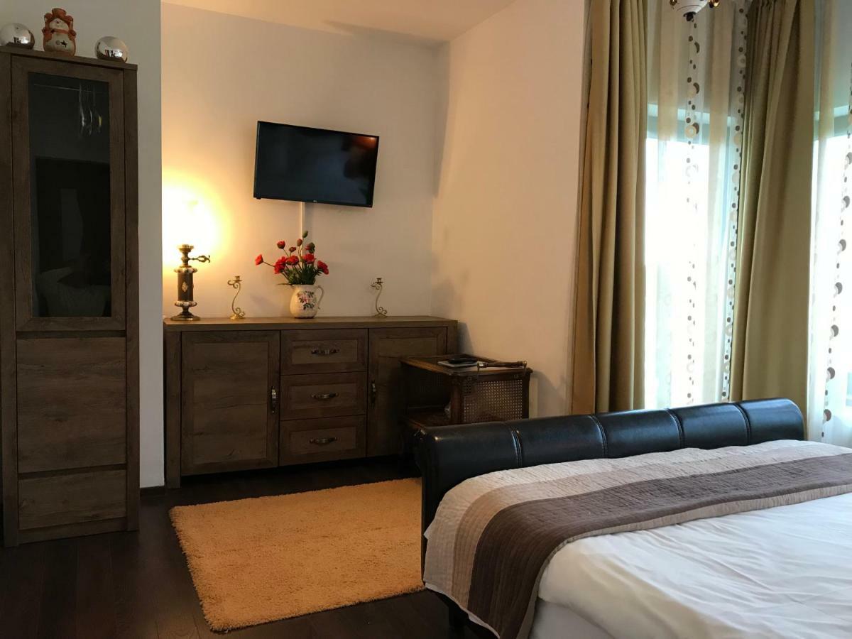 Calea Poienii Penthouse Διαμέρισμα Μπρασόβ Εξωτερικό φωτογραφία